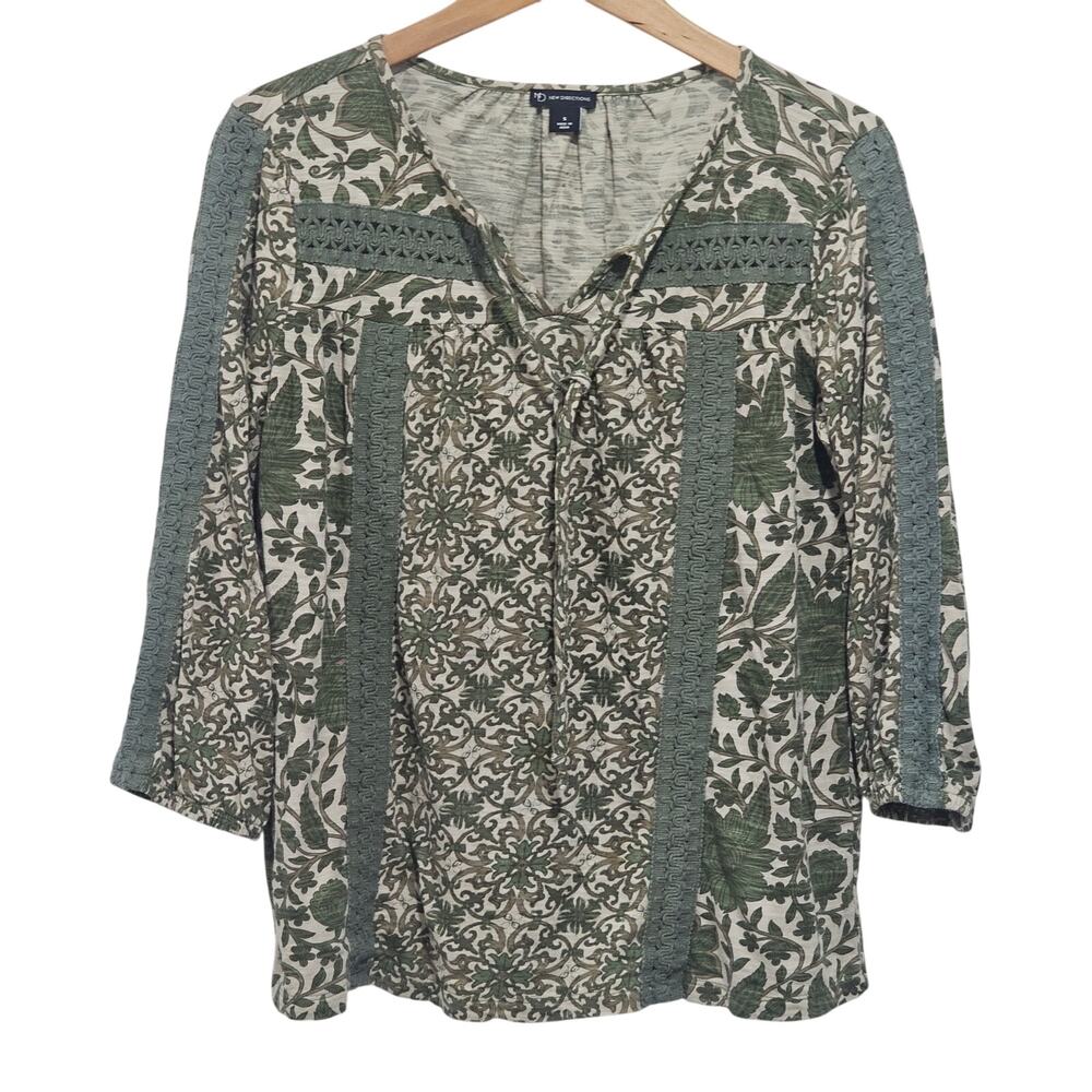 New Directions Floral 3/4 Sleeve Knit & Embroidered Top Size S